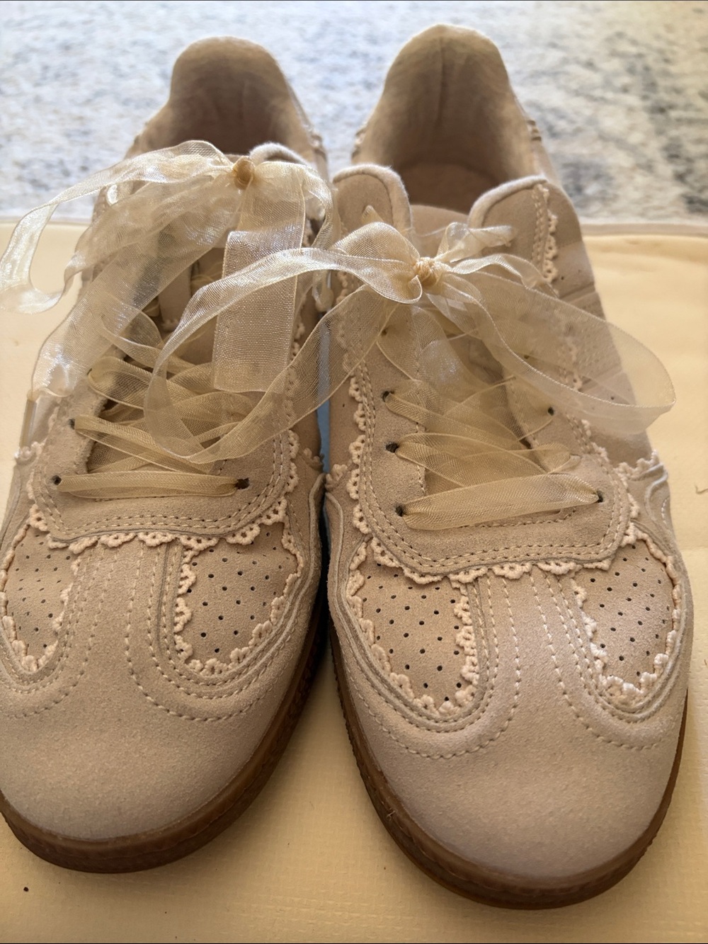 NWOT Sincerely Jules BELINDA Faux Suede Lace-Up Sneakers Women's Size 9M - Picture 2 of 9